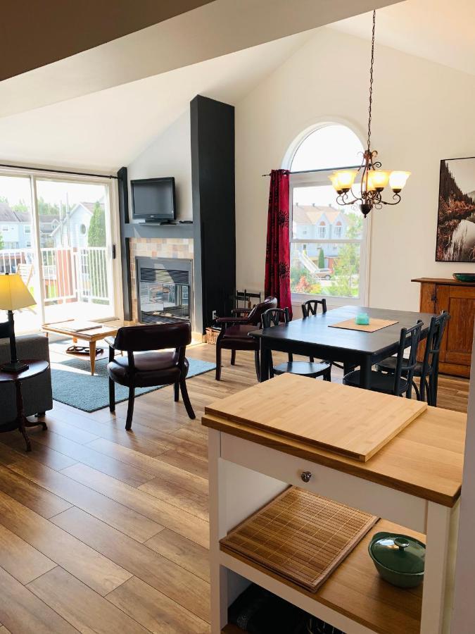 Le Philémon Club Azur plage Memphrémagog Extérieur photo